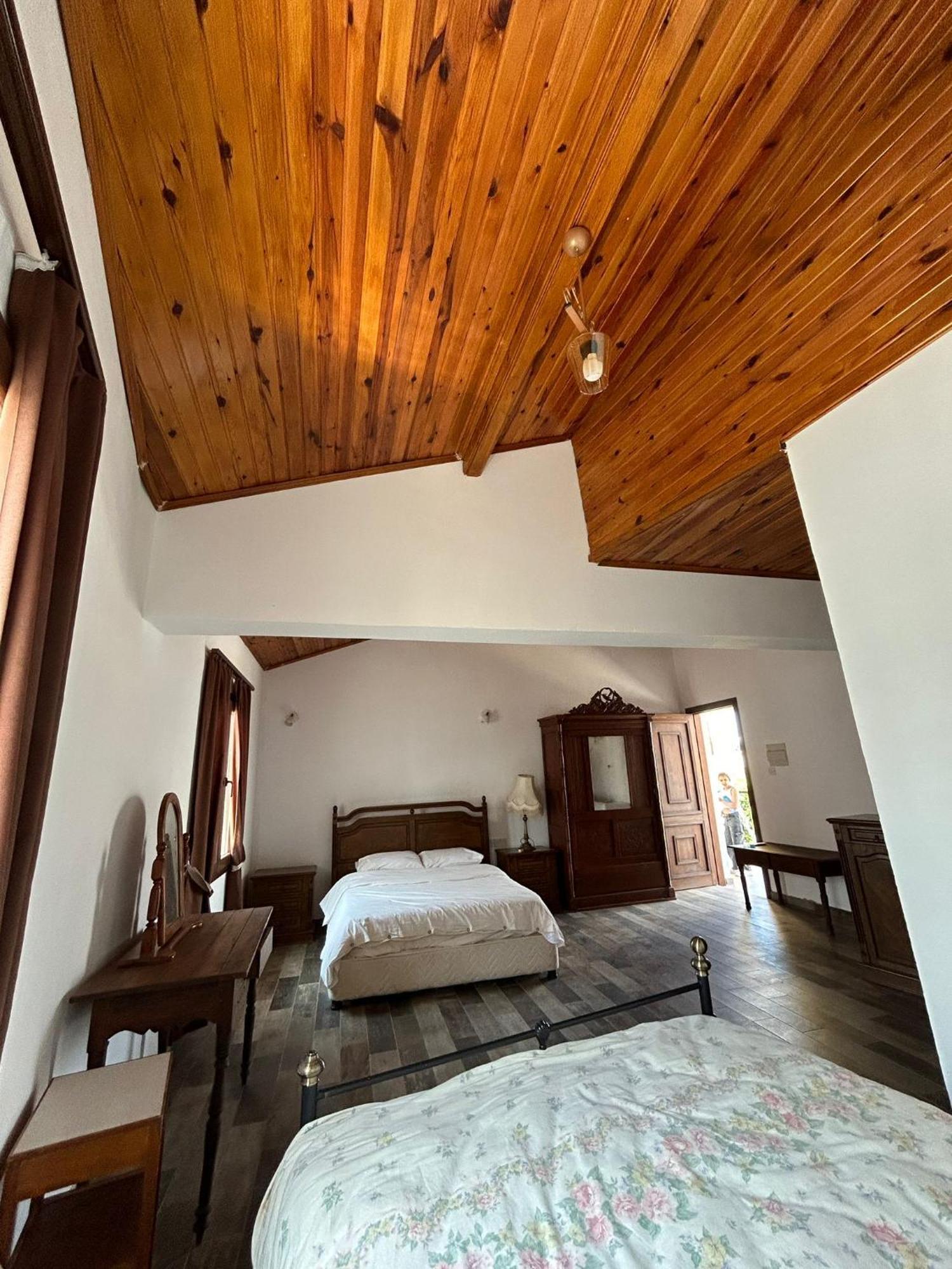 Magic Moon Guest House Famagusta  Bagian luar foto