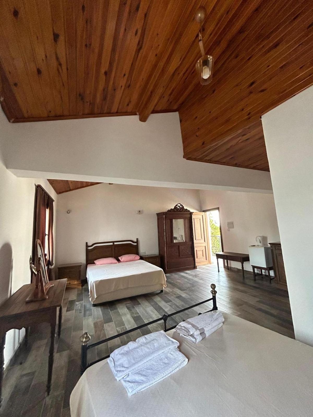 Magic Moon Guest House Famagusta  Bagian luar foto